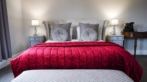 Honeymoon Suite 250 2