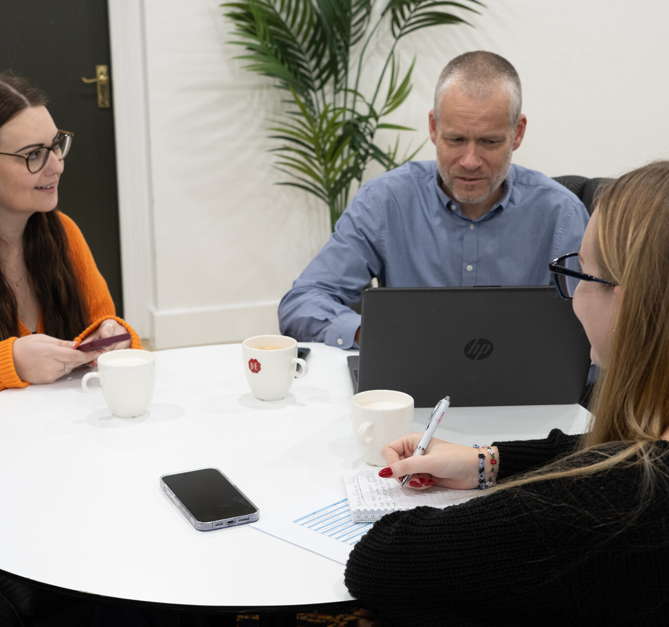 Business-Centre-Lounge-7